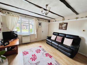 Lounge- click for photo gallery